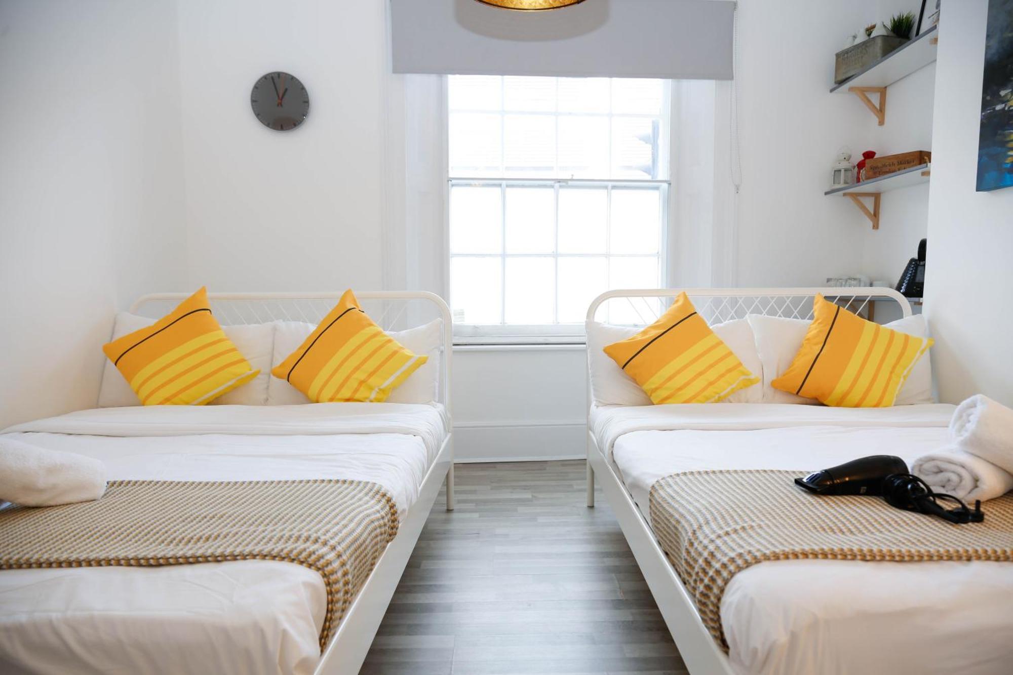 Stylish Rooms 1-Minute Walk To Camden Town Metro, Shops, Cafes, Bars & Restaurants With Shared Bathrooms London Kültér fotó